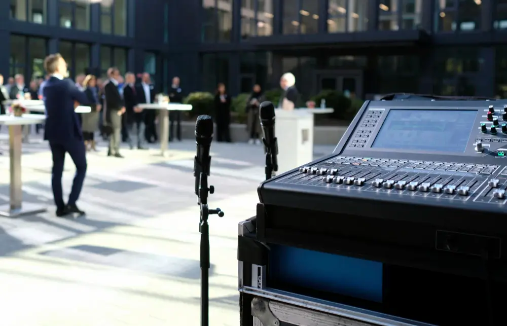 audio visual equipment rental service in dubai